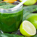 kale apple smoothie with lime