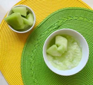 honeydew italian ice with green and yellow placemats