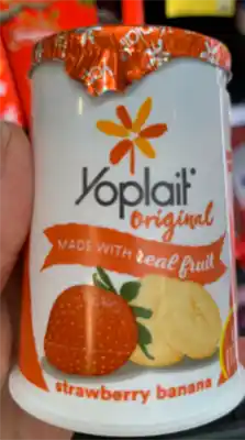 Yoplait strawberry banana original yogurt front label